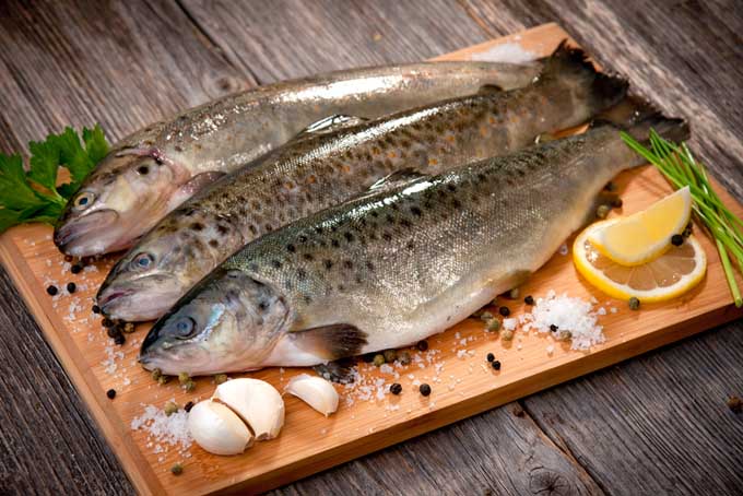 Don't be chicken! Eat more fish...... 4 Heart-Smart-Fish-–-Delicious-and-Easy-to-Prepare