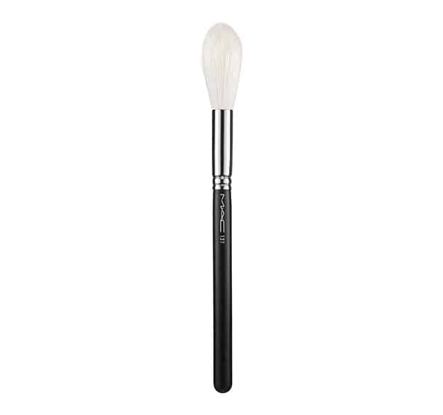 mac brush 137