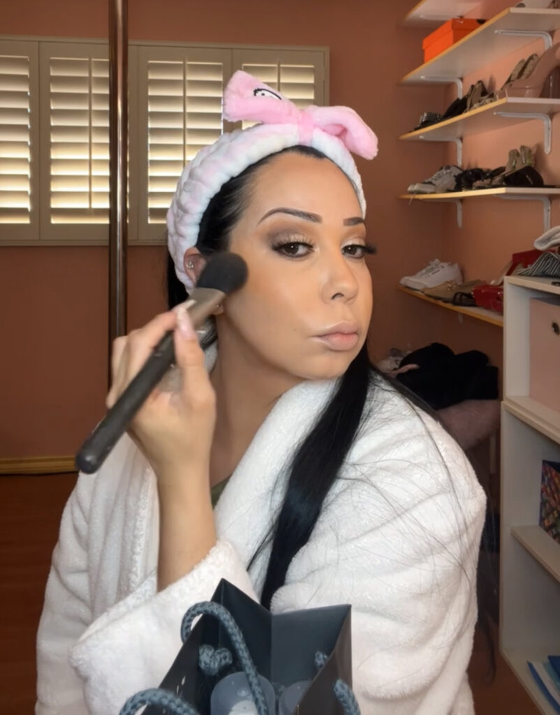 It's ok to wear makeup 5 IMG 5603