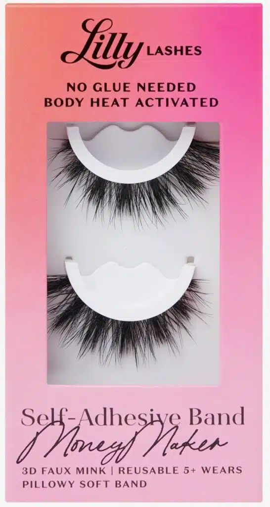 How I Get Long, Lifted Lashes (Even with Straight, Stubborn Lashes in My 40s) 6 IMG 8535