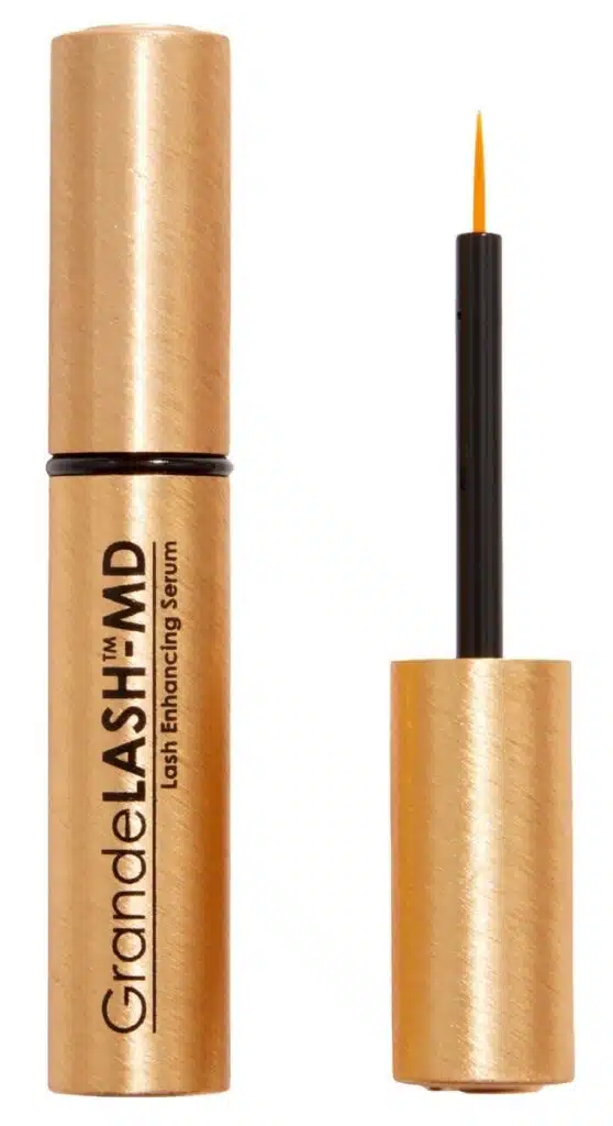 How I Get Long, Lifted Lashes (Even with Straight, Stubborn Lashes in My 40s) 8 IMG 8540